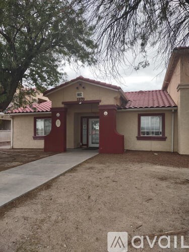 1970 Clary Drive 3 Beds Apartment for Rent - Photo Gallery 1