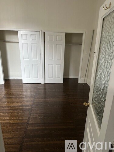 909 Clinton Street 1 Bed Apartment for Rent - Photo Gallery 7