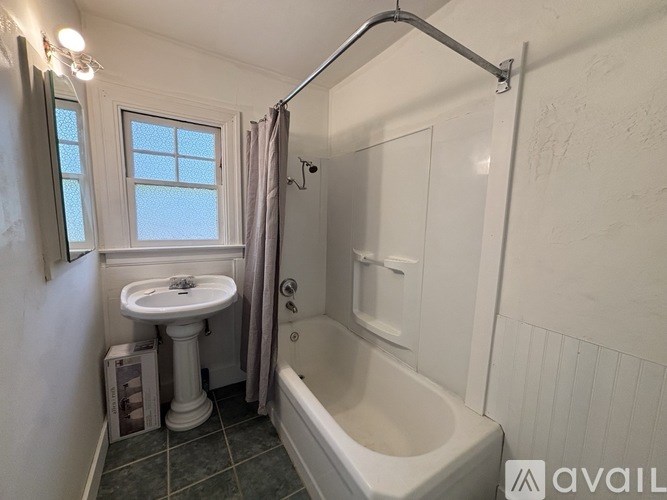 2896 Coloma St 2 Beds Single Family Home for Rent - Photo Gallery 4