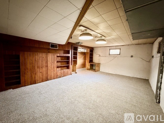 308 South Division Street 4 Beds Single Family Home for Rent - Photo Gallery 21