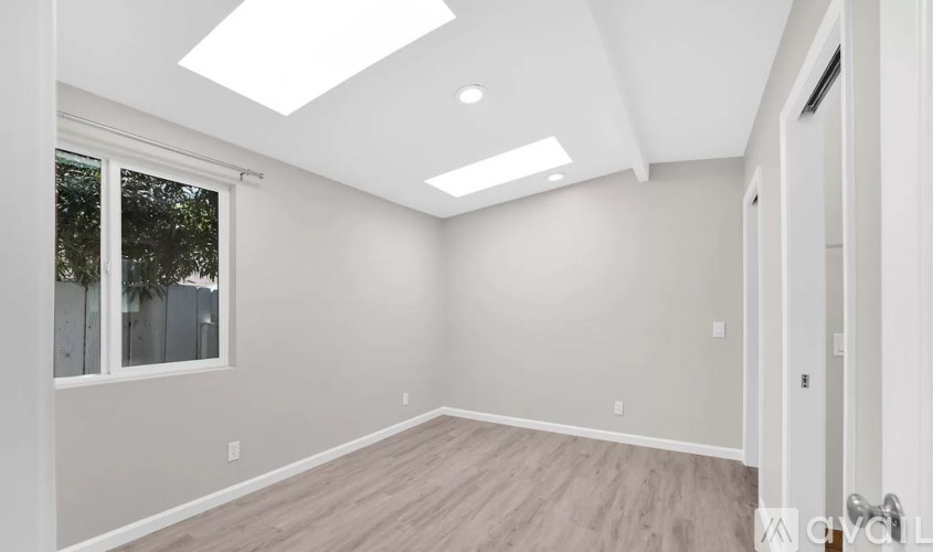 3271 Alma St 3 Beds Single Family Home for Rent - Photo Gallery 8