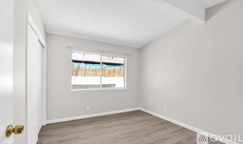 3271 Alma St 3 Beds Single Family Home for Rent - Photo Gallery 10