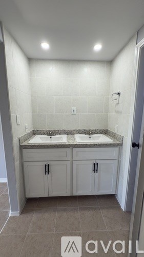 712 Independence Dr 3 Beds Single Family Home for Rent - Photo Gallery 11