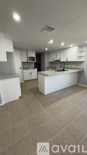 712 Independence Dr 3 Beds Single Family Home for Rent - Photo Gallery 4