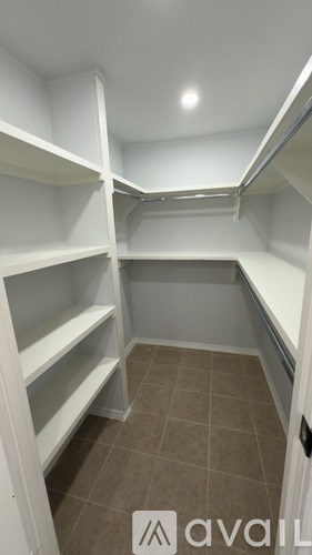 712 Independence Dr 3 Beds Single Family Home for Rent - Photo Gallery 9