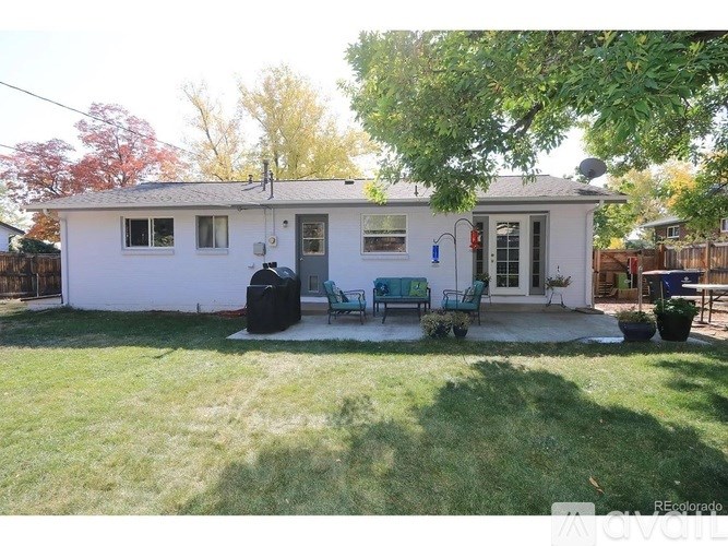 6181 West Alder Avenue 3 Beds Single Family Home for Rent - Photo Gallery 2