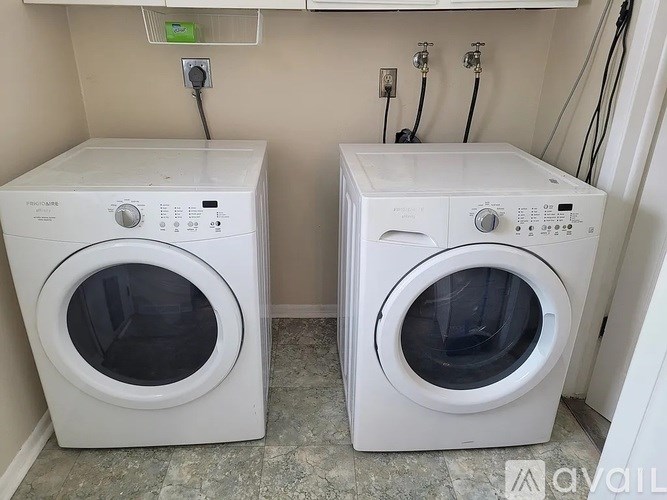 6181 West Alder Avenue 3 Beds Single Family Home for Rent - Photo Gallery 11