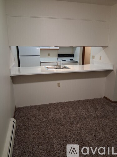 1885 Raleigh Avenue 2 Beds Apartment for Rent - Photo Gallery 8