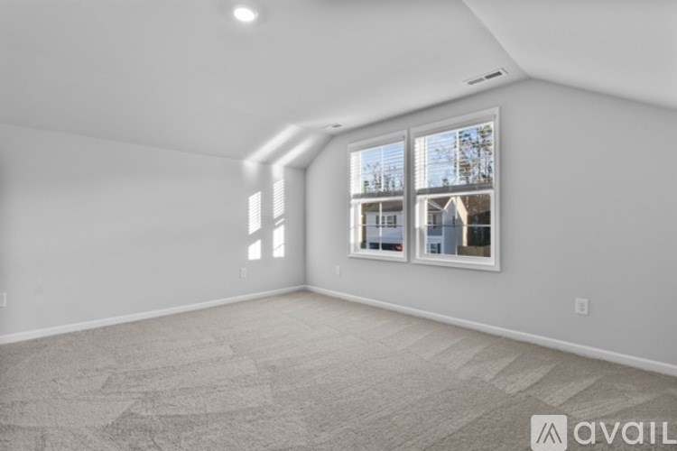 2318 Flowery Branch Dr 3 Beds Single Family Home for Rent - Photo Gallery 3