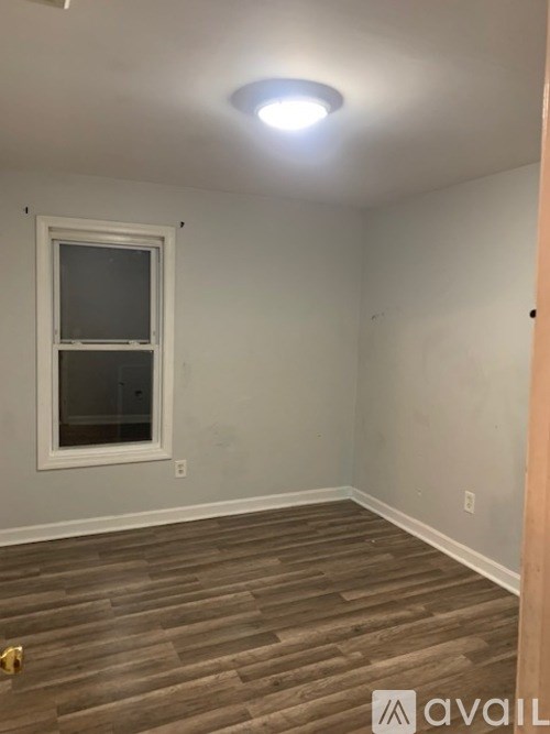 174 Jencks St 3 Beds Apartment for Rent - Photo Gallery 3