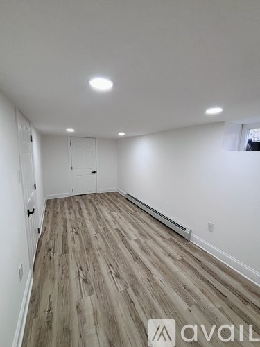 48 N York St 2 Beds Apartment for Rent