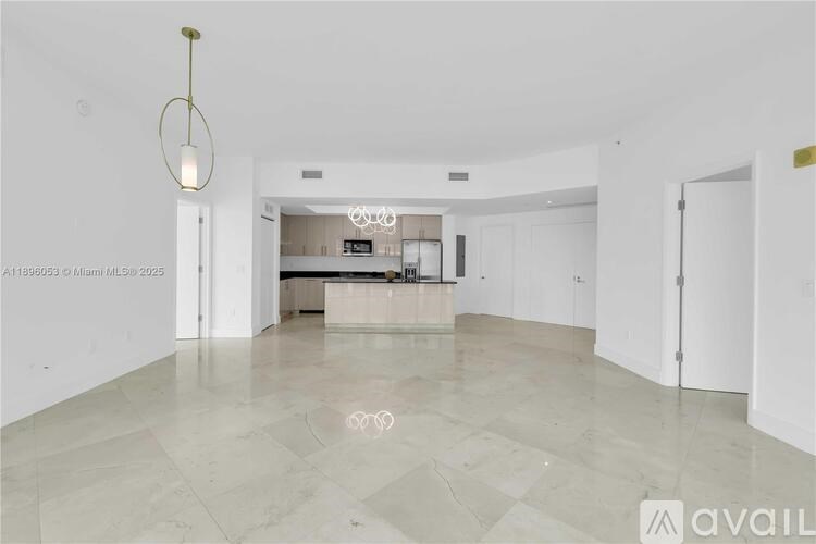 3131 NE 188th St 2 Beds Condo for Rent - Photo Gallery 11