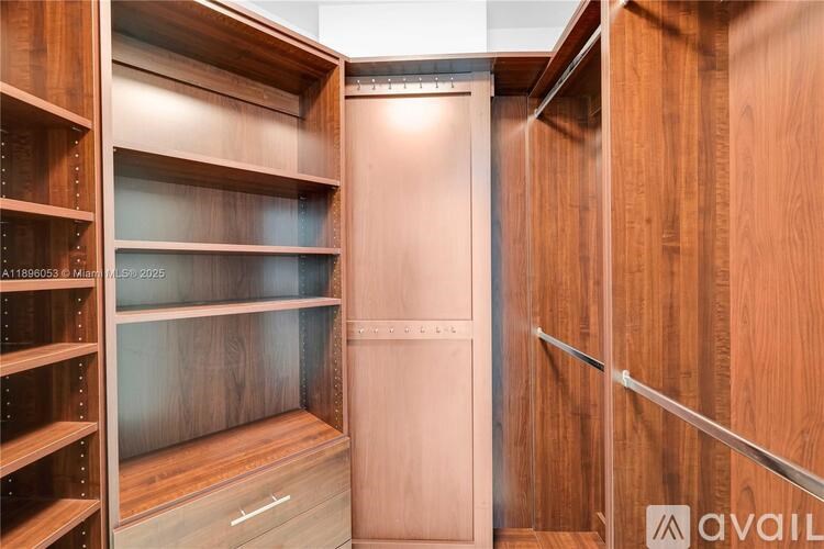 3131 NE 188th St 2 Beds Condo for Rent - Photo Gallery 13