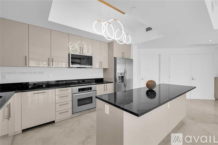 3131 NE 188th St 2 Beds Condo for Rent - Photo Gallery 8