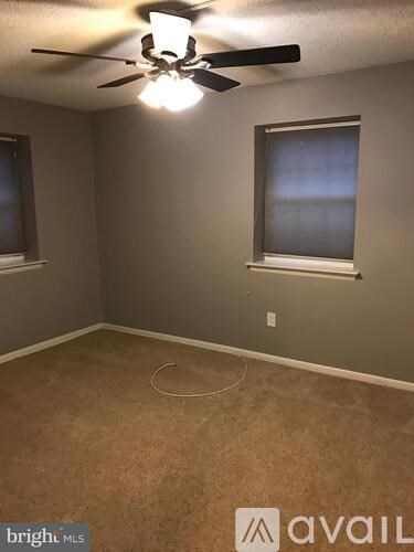 3304 Valley Dr 2 Beds Apartment for Rent - Photo Gallery 8