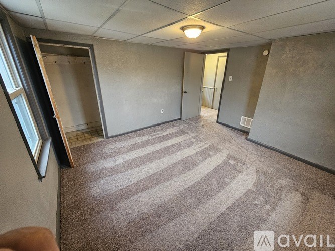 1014 Indiana Avenue 2 Beds Single Family Home for Rent - Photo Gallery 6