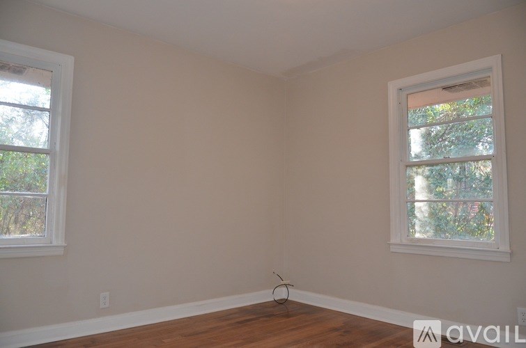 3411 Lark Lane 2 Beds Single Family Home for Rent - Photo Gallery 8