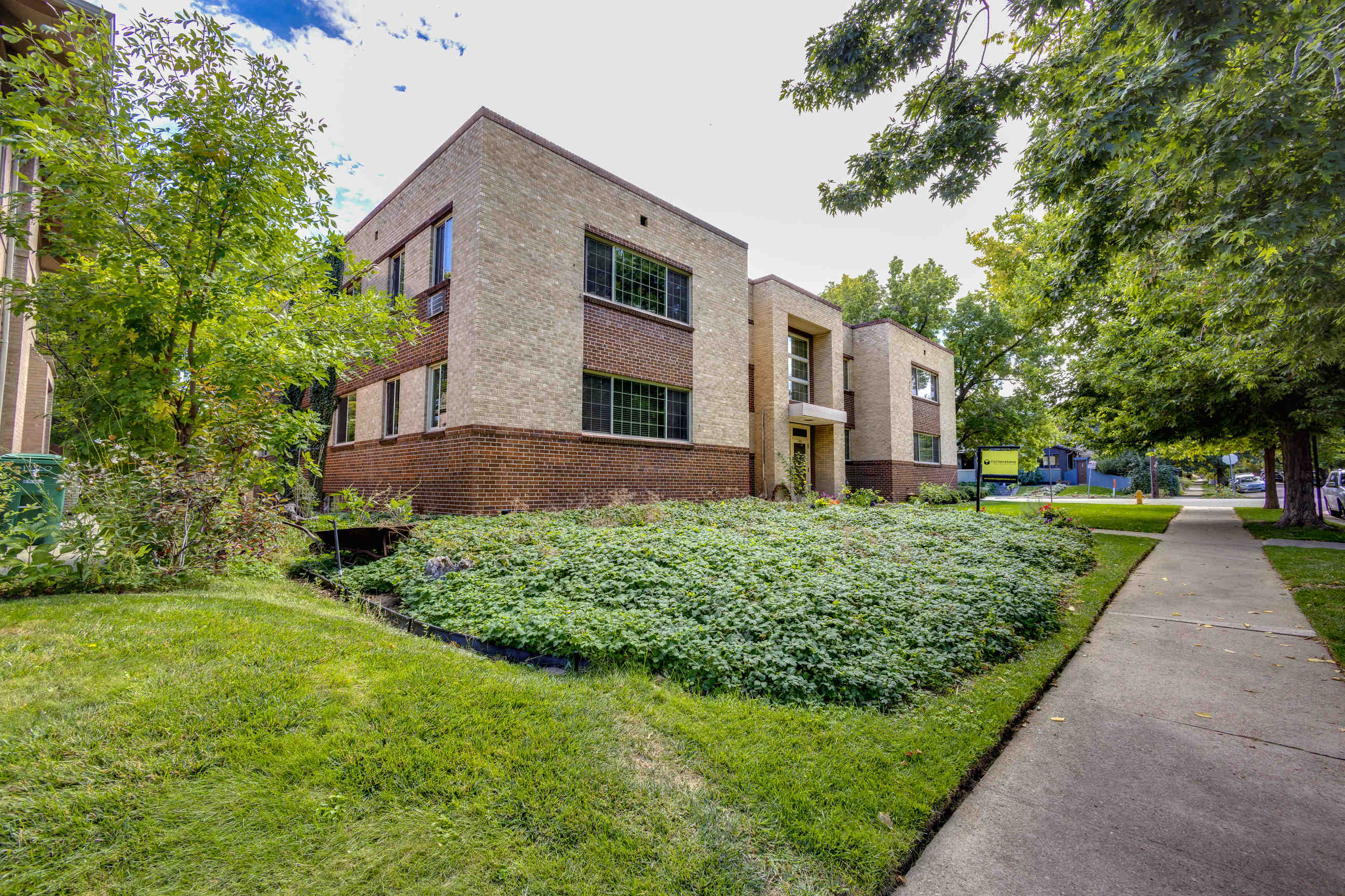 1200 St Paul Apartments in Denver, CO