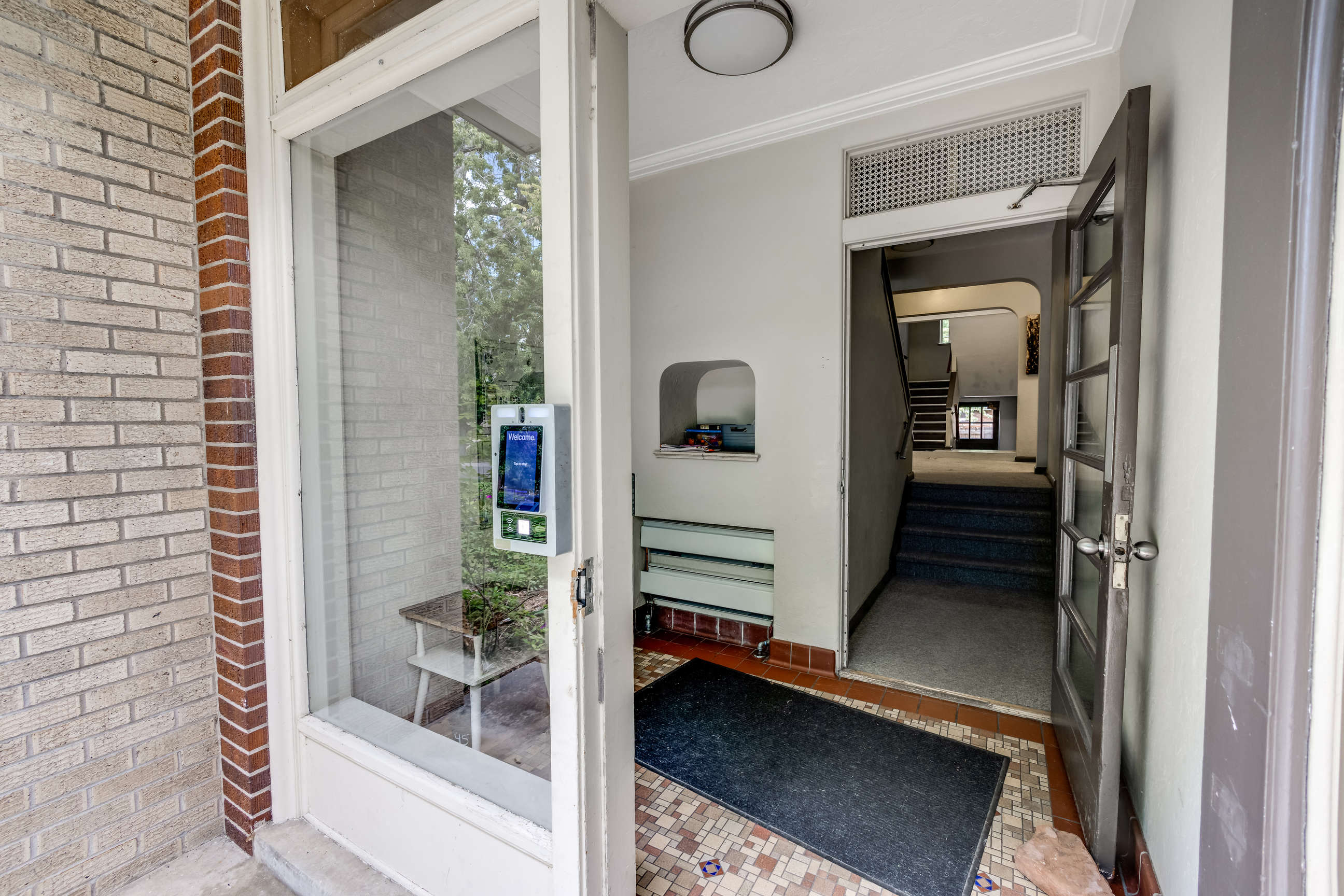 1200 St Paul Apartments in Denver, CO