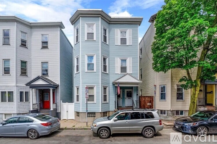 47 Middle St 3 Beds Apartment for Rent - Photo Gallery 11