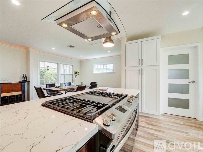 15931 Tuba Street 3 Beds Single Family Home for Rent - Photo Gallery 11