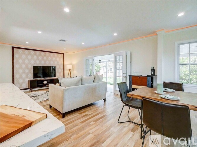 15931 Tuba Street 3 Beds Single Family Home for Rent - Photo Gallery 12