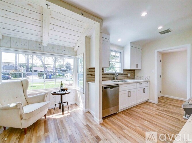 15931 Tuba Street 3 Beds Single Family Home for Rent - Photo Gallery 8