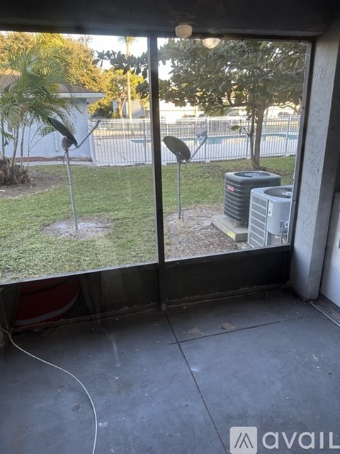 617 Ixoria Ave 2 Beds Apartment for Rent - Photo Gallery 14