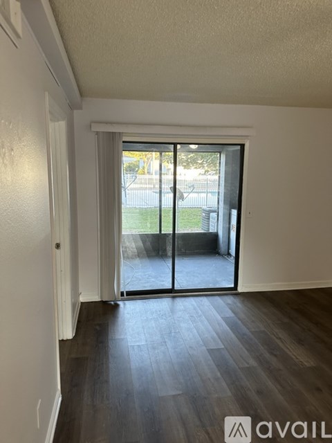 617 Ixoria Ave 2 Beds Apartment for Rent - Photo Gallery 18