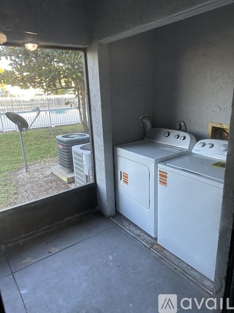 617 Ixoria Ave 2 Beds Apartment for Rent - Photo Gallery 21