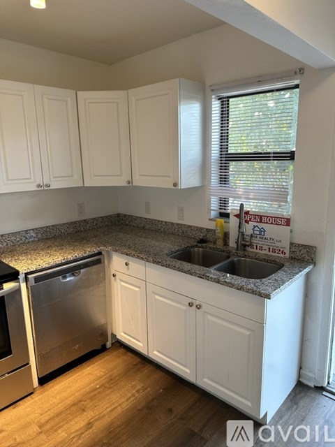 617 Ixoria Ave 2 Beds Apartment for Rent - Photo Gallery 4