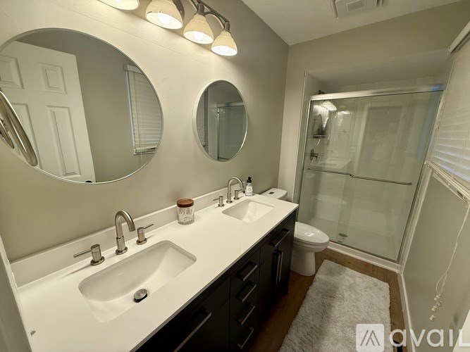 2305 South 165th Street 4 Beds Single Family Home for Rent - Photo Gallery 12