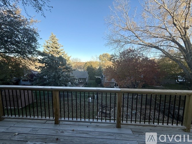 2305 South 165th Street 4 Beds Single Family Home for Rent - Photo Gallery 3