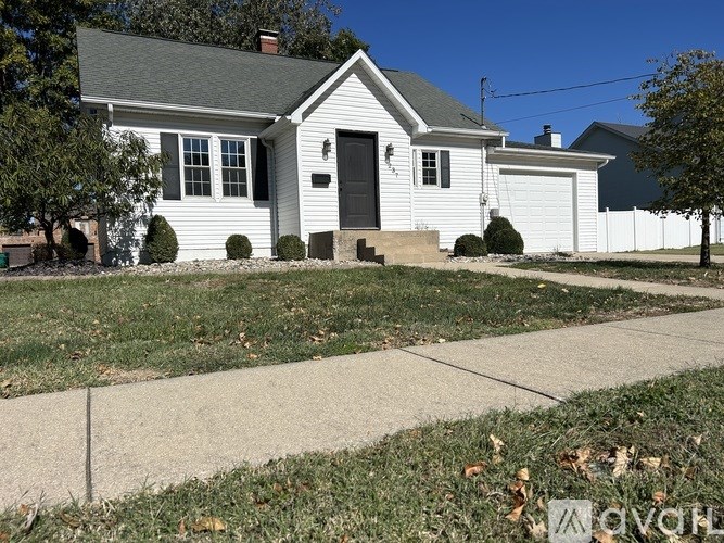 237 North 2nd Street 3 Beds Single Family Home for Rent - Photo Gallery 2