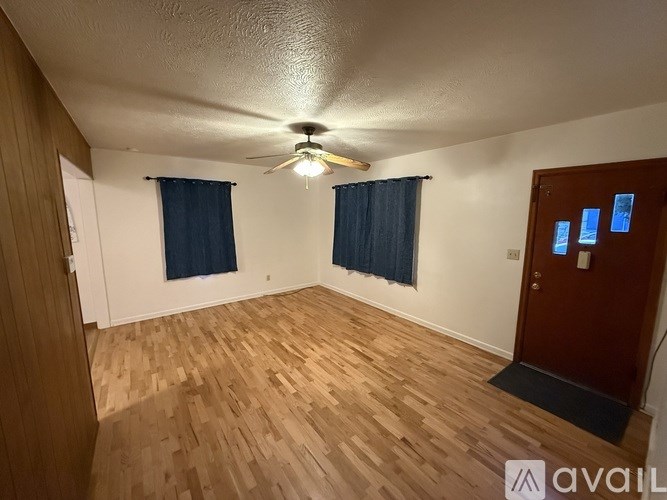 355 North Cheyenne Street 3 Beds Single Family Home for Rent - Photo Gallery 2