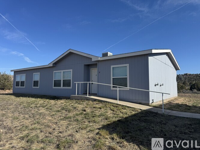 37 Rd 2393 3 Beds Single Family Home for Rent - Photo Gallery 1