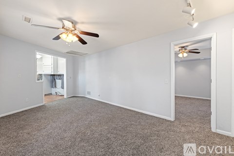 22 E Hawthorne St 3 Beds Single Family Home for Rent - Photo Gallery 23