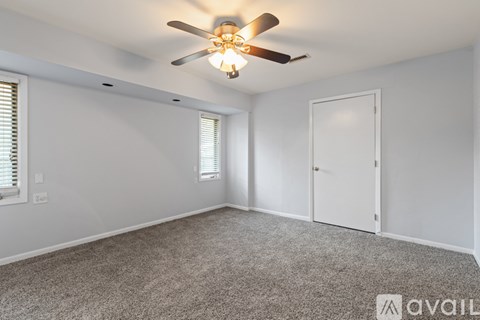 22 E Hawthorne St 3 Beds Single Family Home for Rent - Photo Gallery 29