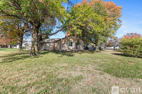 22 E Hawthorne St 3 Beds Single Family Home for Rent - Photo Gallery 43