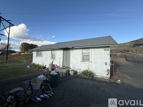 2451 Speyers Road 2 Beds Apartment for Rent