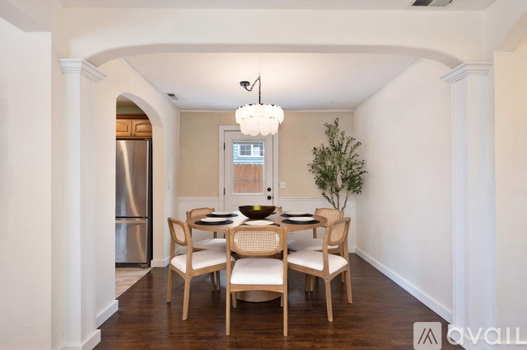 417 S Dollar St 3 Beds Single Family Home for Rent - Photo Gallery 5