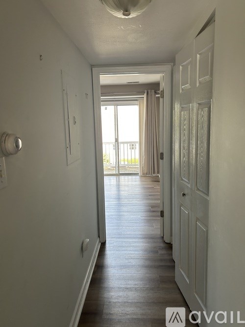 317 Clayton Crossing Place 2 Beds Apartment for Rent - Photo Gallery 5