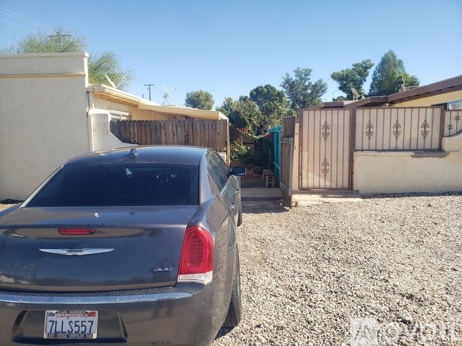 3560 North Tucson Boulevard 2 Beds Single Family Home for Rent - Photo Gallery 27
