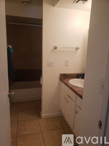 3560 North Tucson Boulevard 2 Beds Single Family Home for Rent - Photo Gallery 42