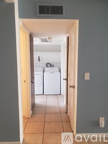 3560 North Tucson Boulevard 2 Beds Single Family Home for Rent - Photo Gallery 43