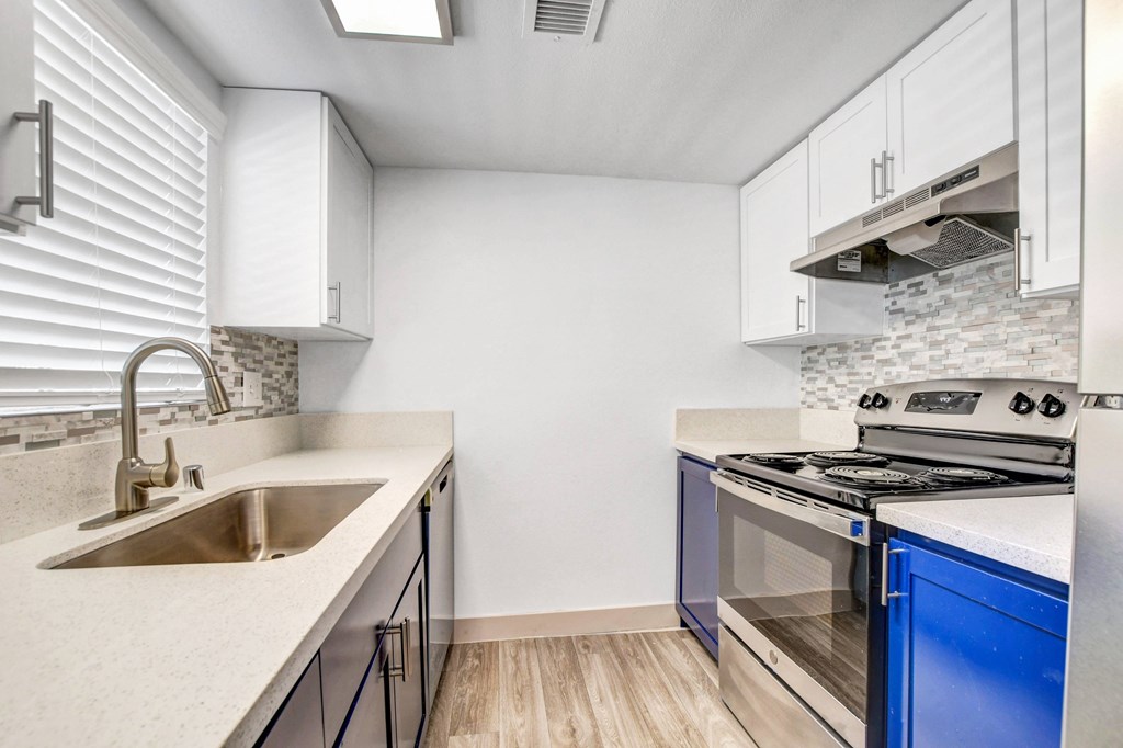 2635 Karen Ct Studio-2 Beds Conventional, Conventional, Conventional, Conventional, Conventional, Conventional for Rent - Photo Gallery 26