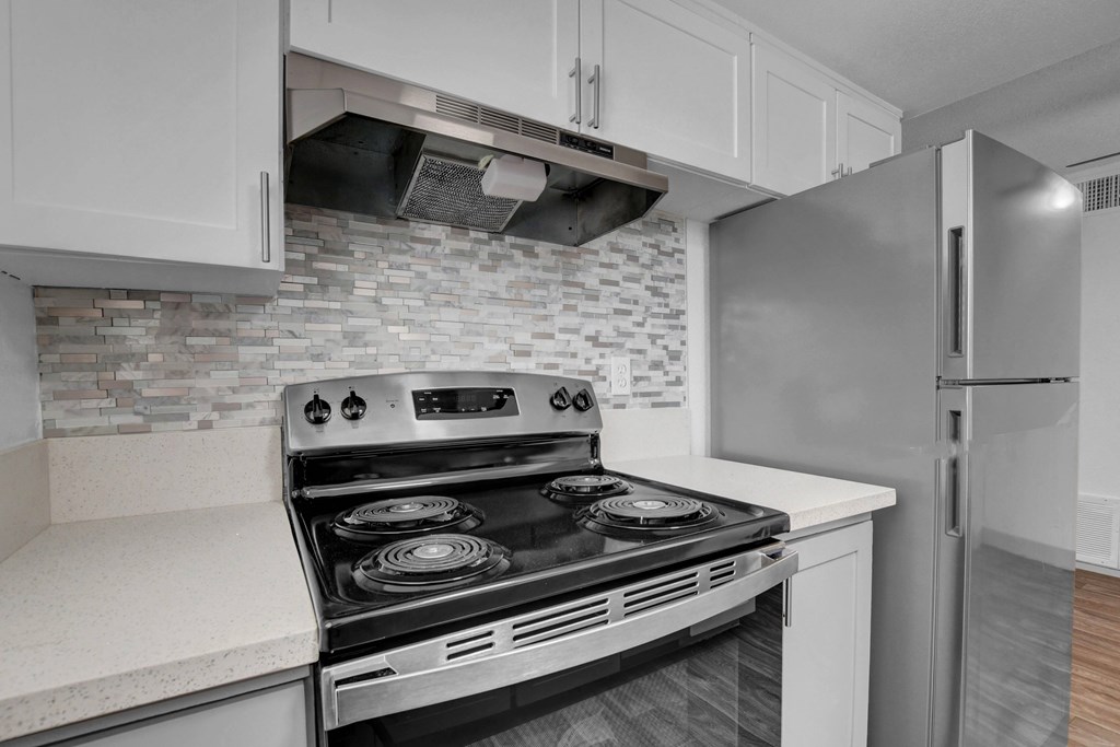 2635 Karen Ct Studio-2 Beds Conventional, Conventional, Conventional, Conventional, Conventional, Conventional for Rent - Photo Gallery 32