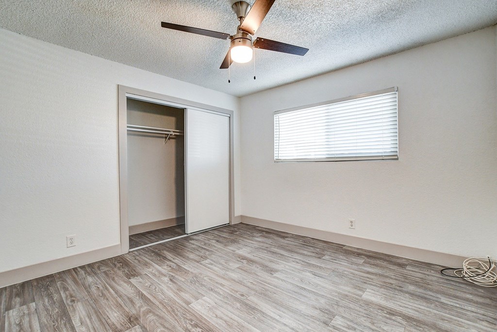 2635 Karen Ct Studio-2 Beds Conventional, Conventional, Conventional, Conventional, Conventional, Conventional for Rent - Photo Gallery 47