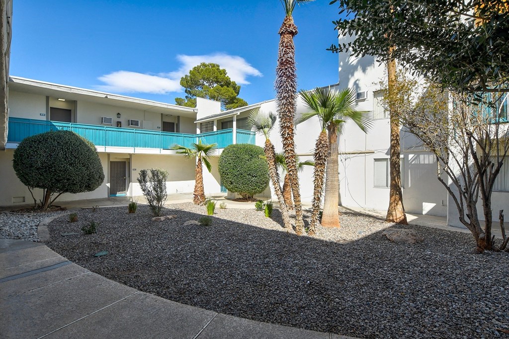 2635 Karen Ct Studio-2 Beds Conventional, Conventional, Conventional, Conventional, Conventional, Conventional for Rent - Photo Gallery 6