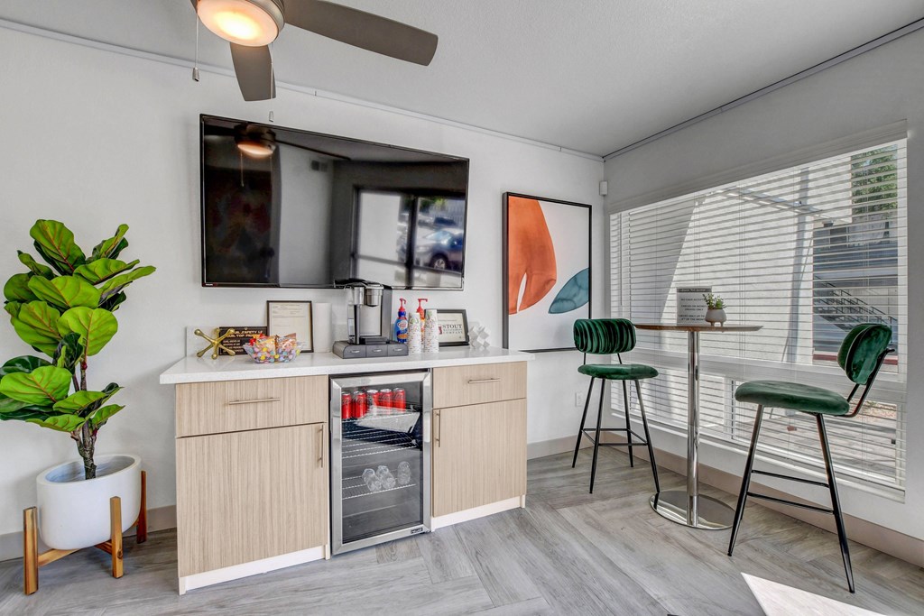 2635 Karen Ct Studio-2 Beds Conventional, Conventional, Conventional, Conventional, Conventional, Conventional for Rent - Photo Gallery 59